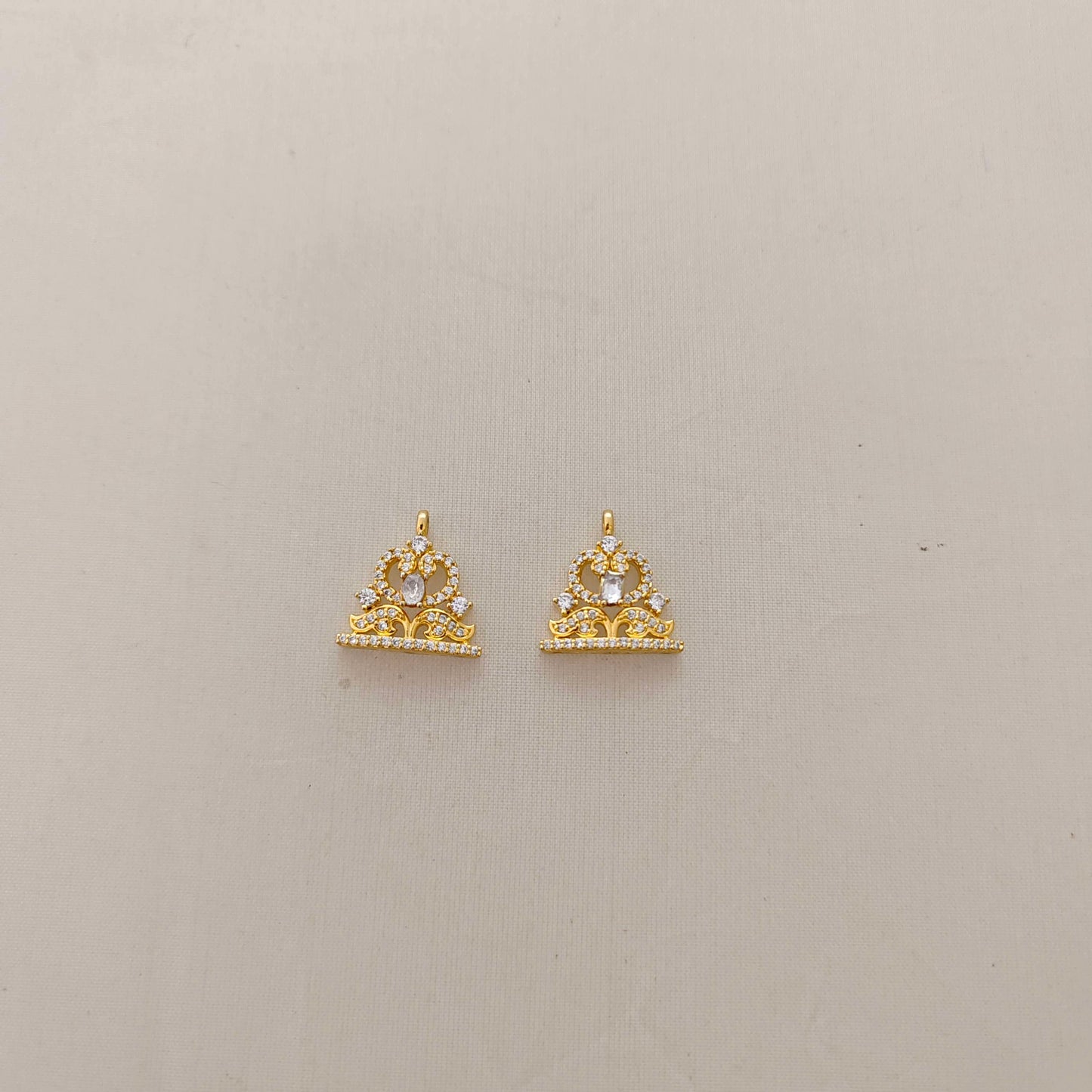 Silver CZ-side locket - RCD311