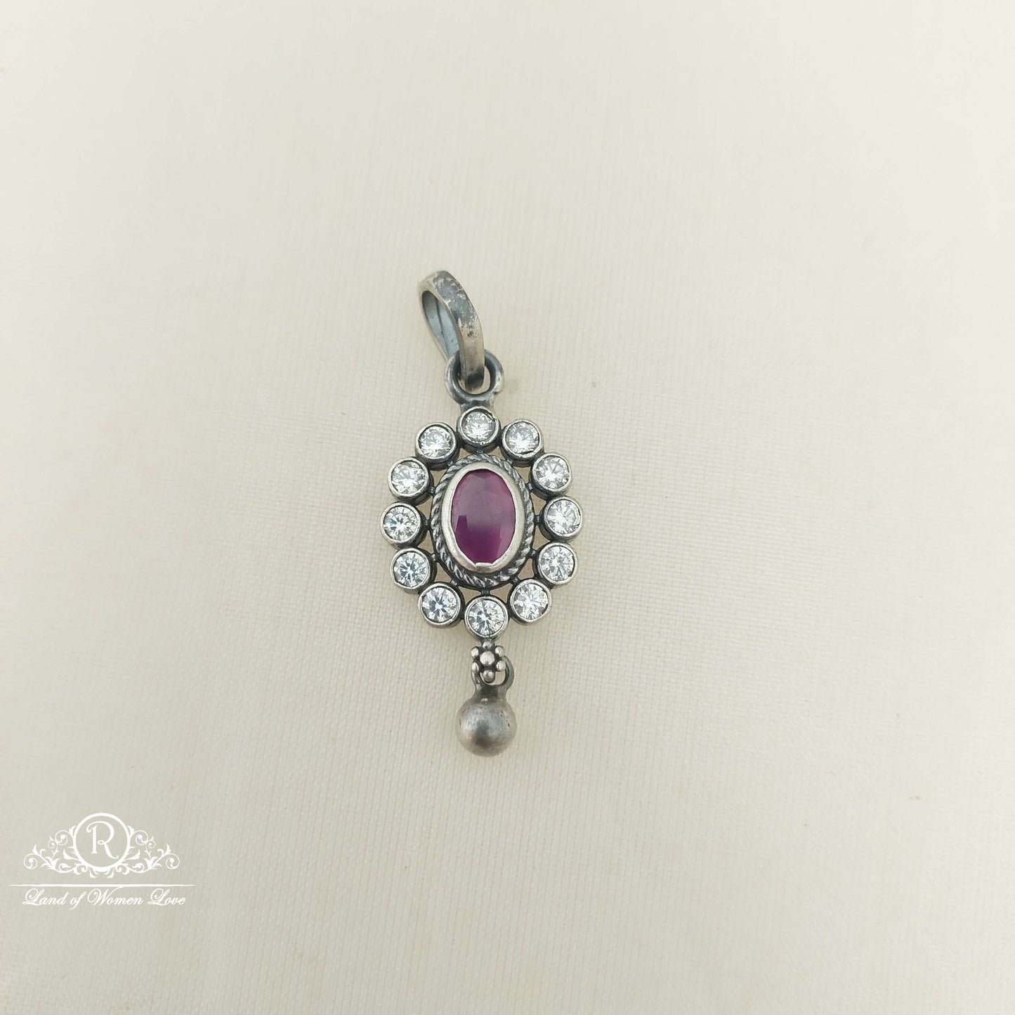 silver small locket-m308 92.5 silver ramala jewelry / ramala collections