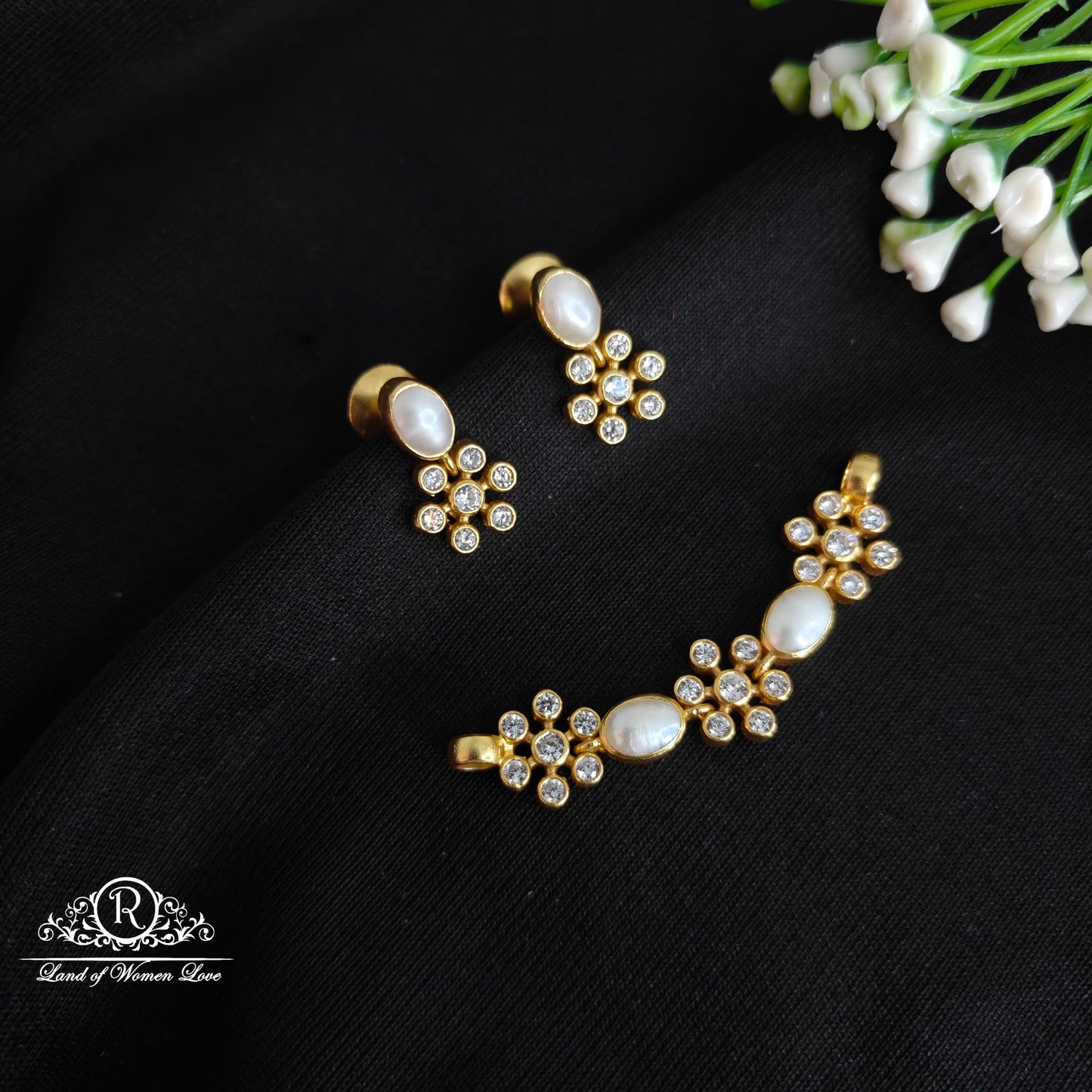 Silver mala locket -RCL41