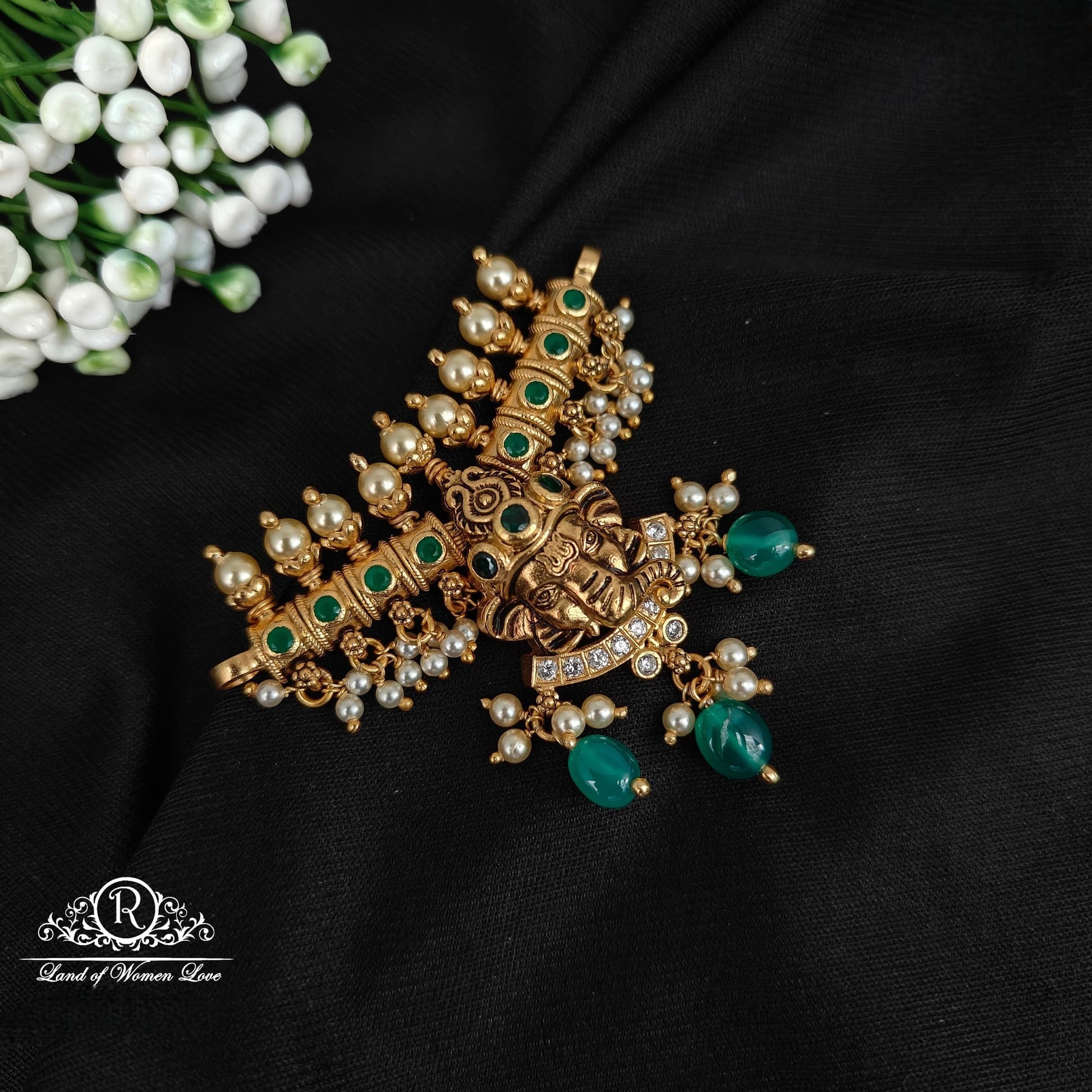 92.5 silver simple and cute mala locket - rc06m330 92.5 silver ramala jewelry / ramala collections