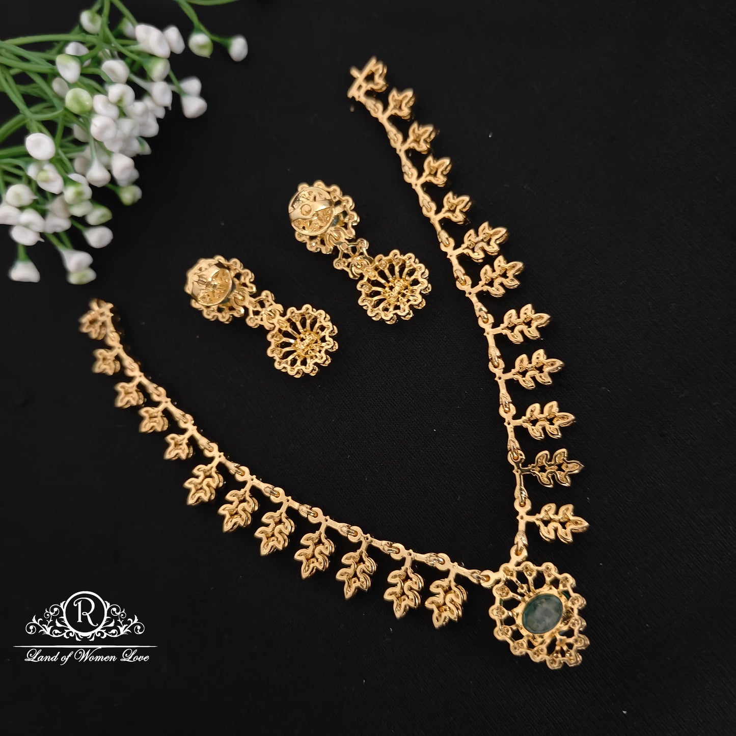 Silver pendant necklace with earrings -RCDS0052