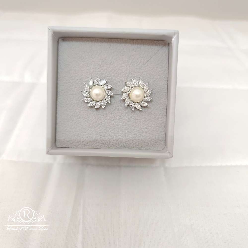 stud silver swarovski pearl cz- stones stud earrings-rces41 pearl 92.5 silver ramala jewelry / ramala collections