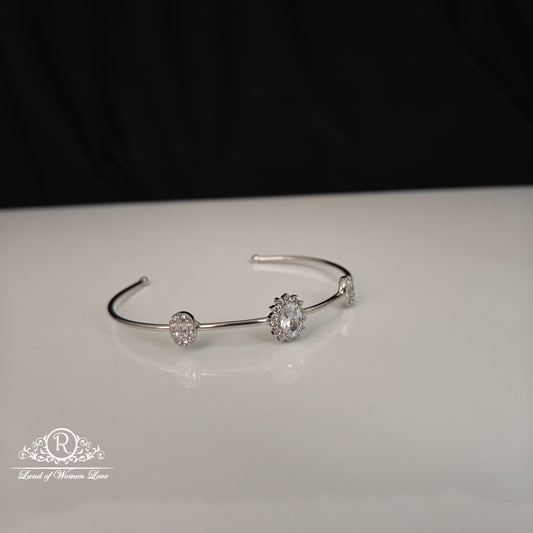 92.5 Silver beautiful Adjustable Bracelet-RCRA130