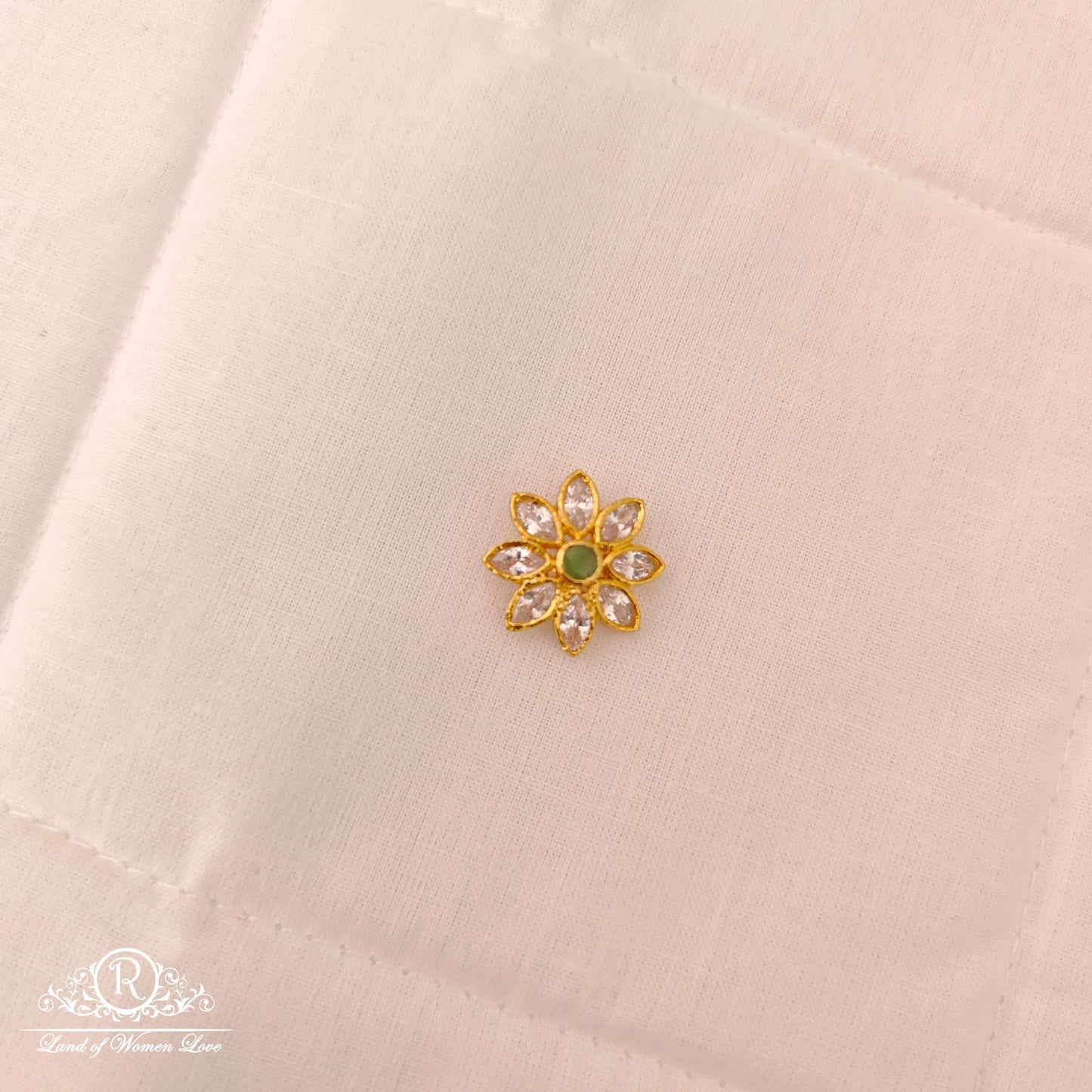 Silver White Stones Side Flower Design Pendent-JR145