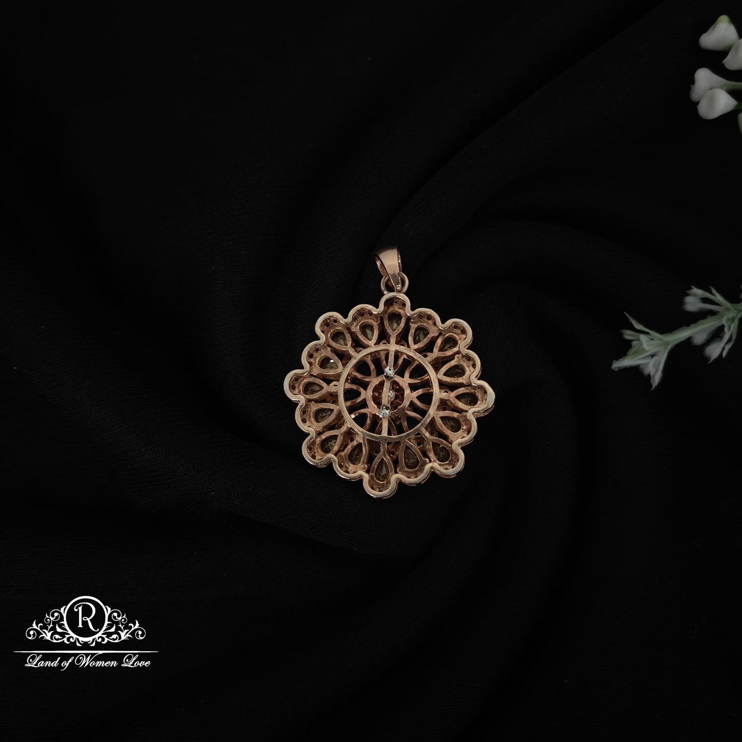 92.5 Silver Fusion Rose gold polish Locket-RCM1067