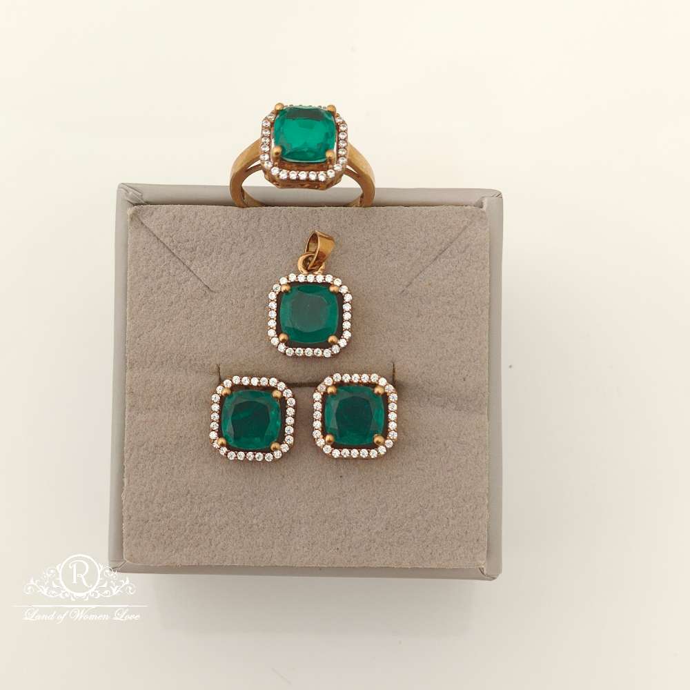 Silver Green Stone Design Stud Earrings-RCMJ174