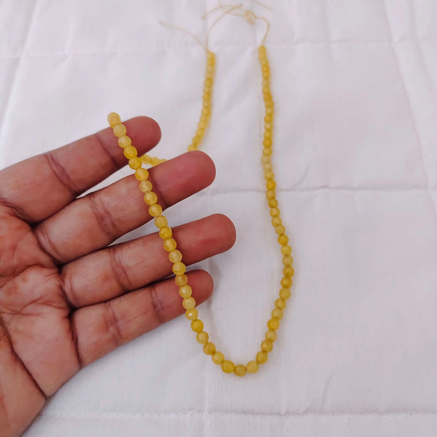 Sed Beads round cutting 4mm-RCMJ31