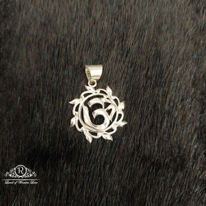 Silver Om Design Locket-SS93