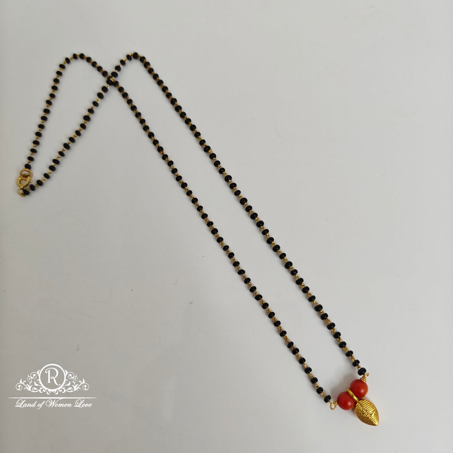 92.5 silver simple and Cute Black Beads with locket - RCH790