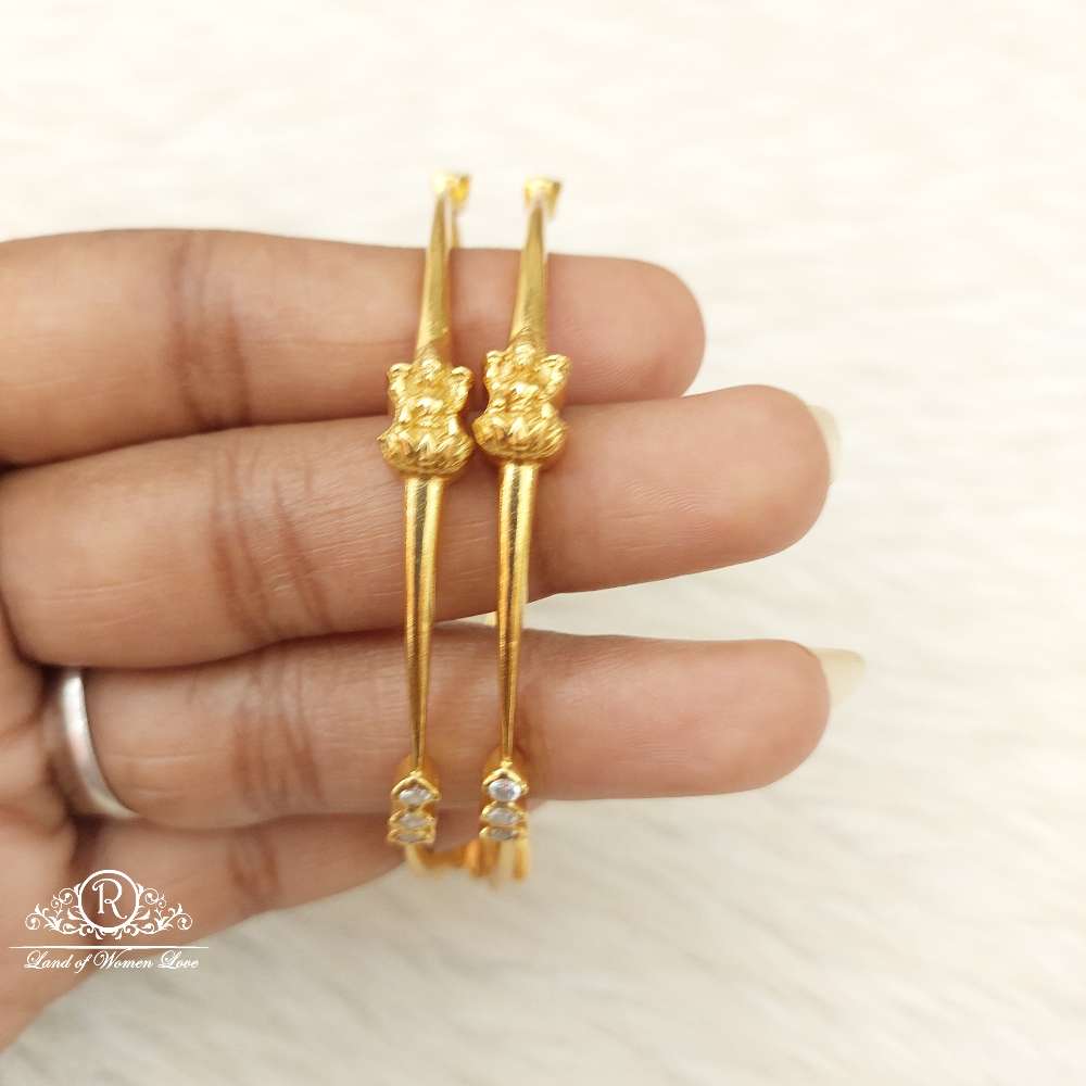 bangle silver white stones lakshmi devi bangles-c153-1 92.5 silver ramala jewelry / ramala collections