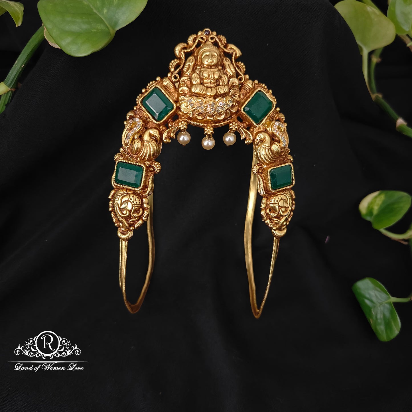 92.5 silver beautiful vanki with lakshmi devi design -rcm1364 92.5 silver ramala jewelry / ramala collections