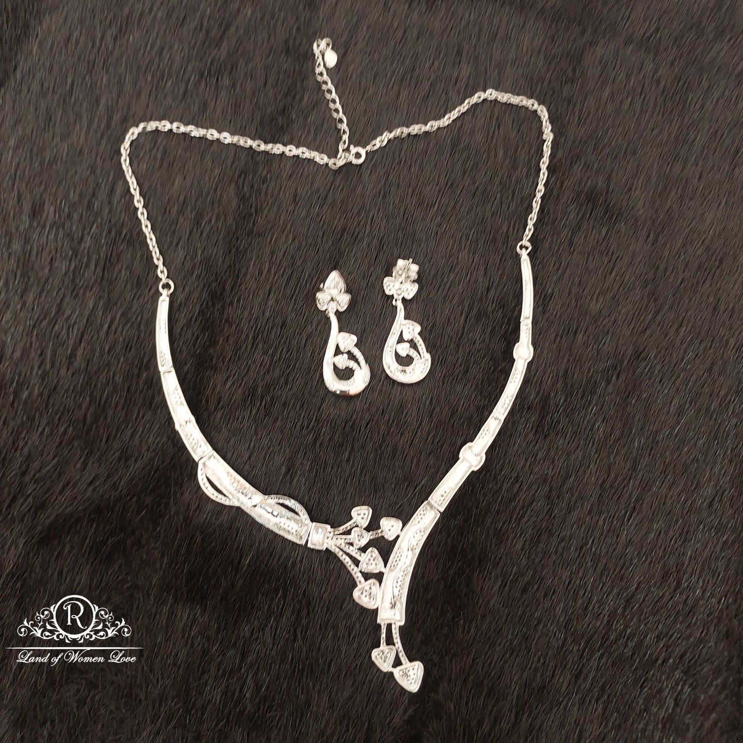 Silver Platinum Polish Earrings With Necklace-SS53