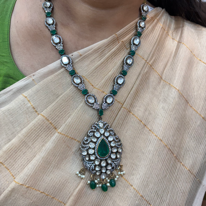 Moissanite with Emerald green Kundans Silver Necklace-RCM588