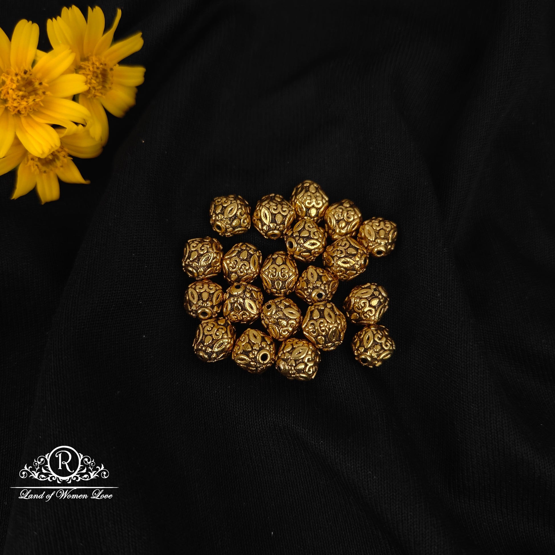 92.5 silver simple and cute nakshi balls 92.5 silver ramala jewelry / ramala collections