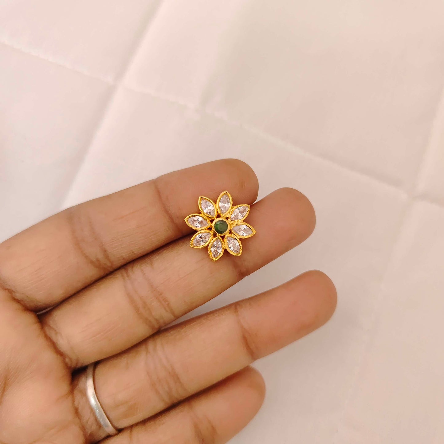 Silver White Stones Side Flower Design Pendent-JR145