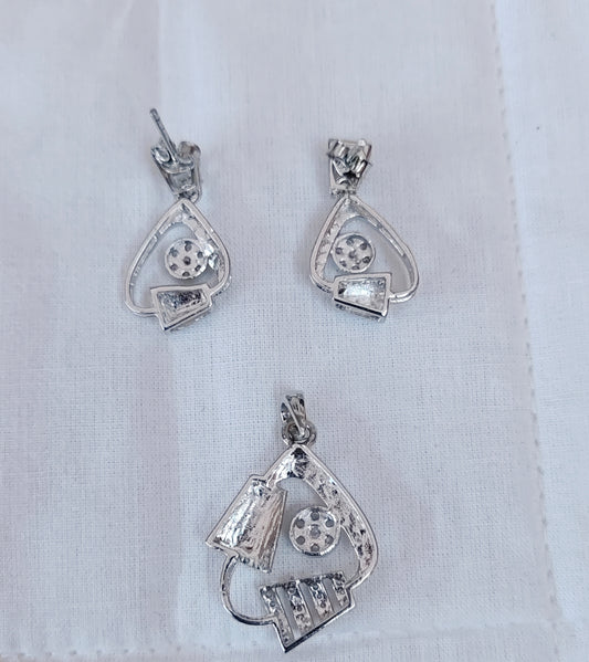 Silver earrings with pendent -RCG003