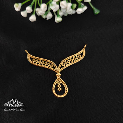 92.5 silver simple and Cute mala locketwith green stones-RCJR990