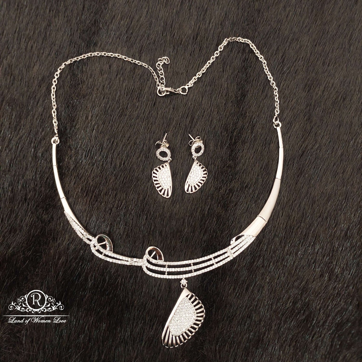 Silver Platinum Polish Earrings With Necklace-SS54