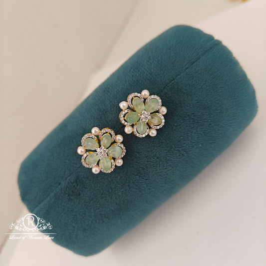 stud flower design silver studs-rc94-90cp023 92.5 silver ramala jewelry / ramala collections