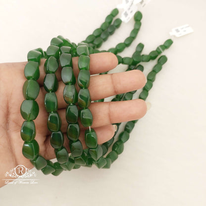 Zad Twisted Shape Green Beads-MJ18