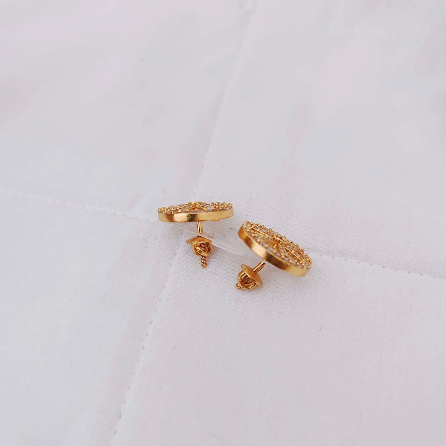 Silver base gold polish Earrings -RCM544