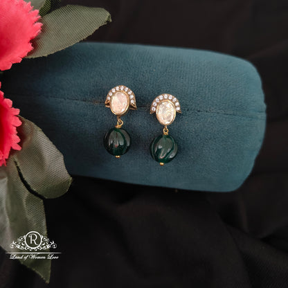 earrings 92.5 silver simple and cute earrings 92.5 silver ramala jewelry / ramala collections