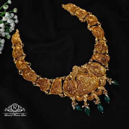 92.5 silver simple and Cute Necklace with Lakshmi Devi Design design-RC06M1186