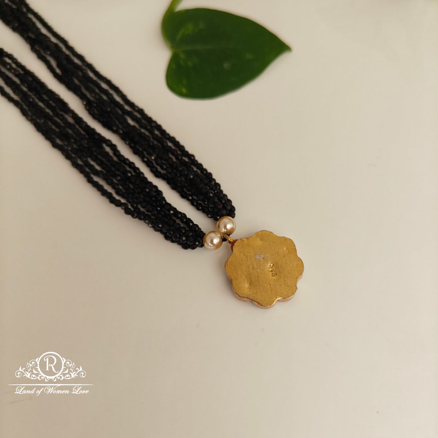 92.5 silver simple and Cute black beads with multi colour kundan locket-RCH964