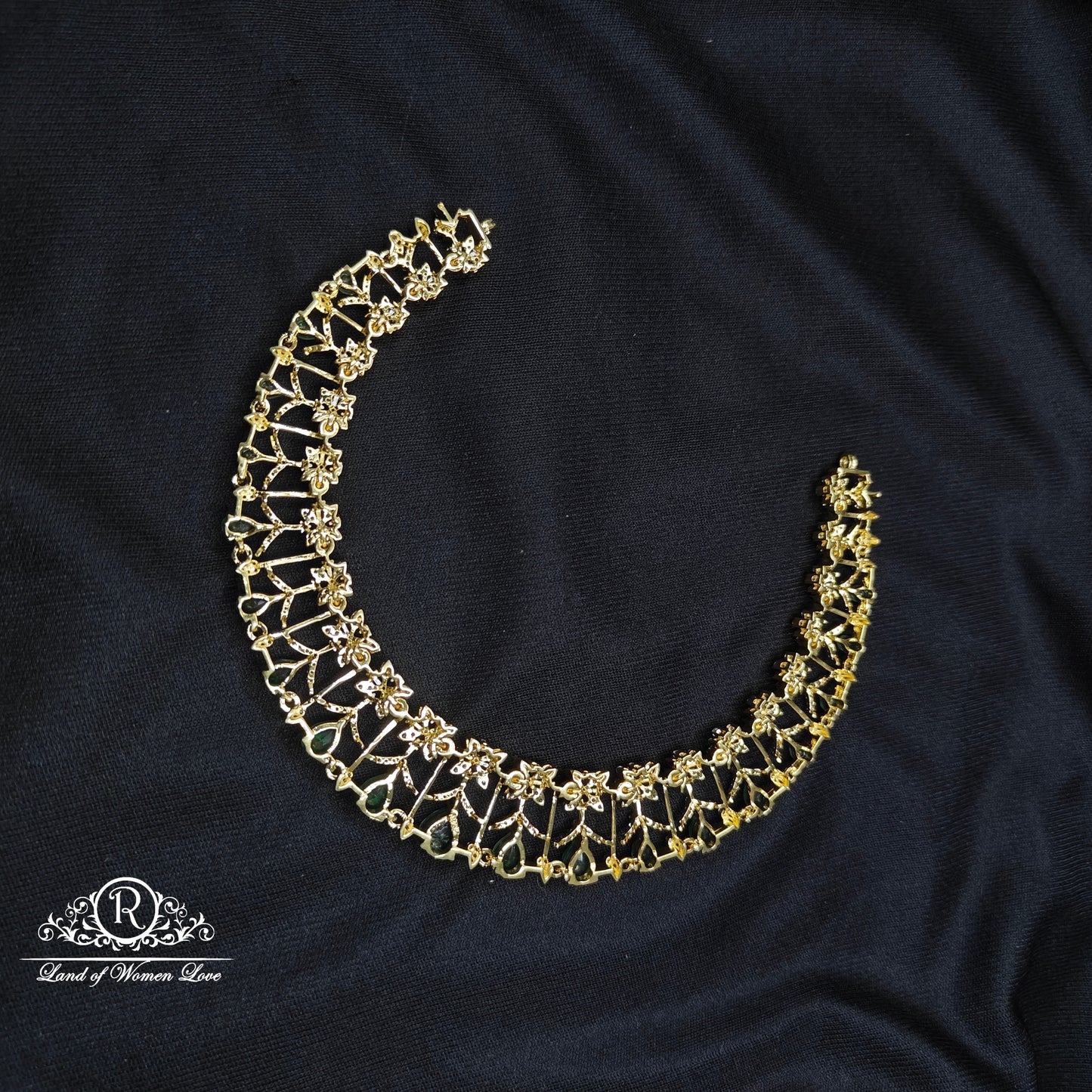 Diamond finishing Silver green Stone Necklace set-RCDS030