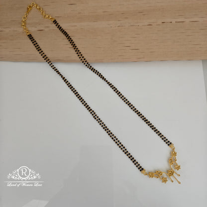 92.5 silver simple and Cute black beads chain with mala locket -RCH933