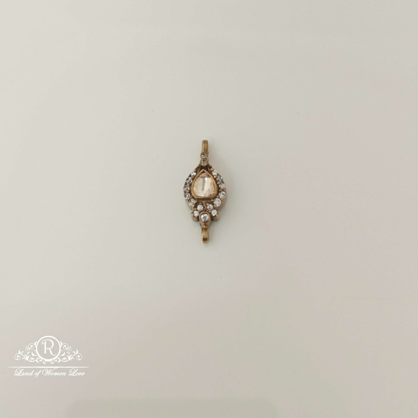 silver moissanite design small locket-rcmj191 moissanite 92.5 silver ramala jewelry / ramala collections