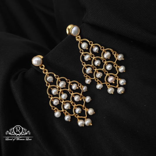 92.5 Silver simple and cute pearls earrings-RCL76