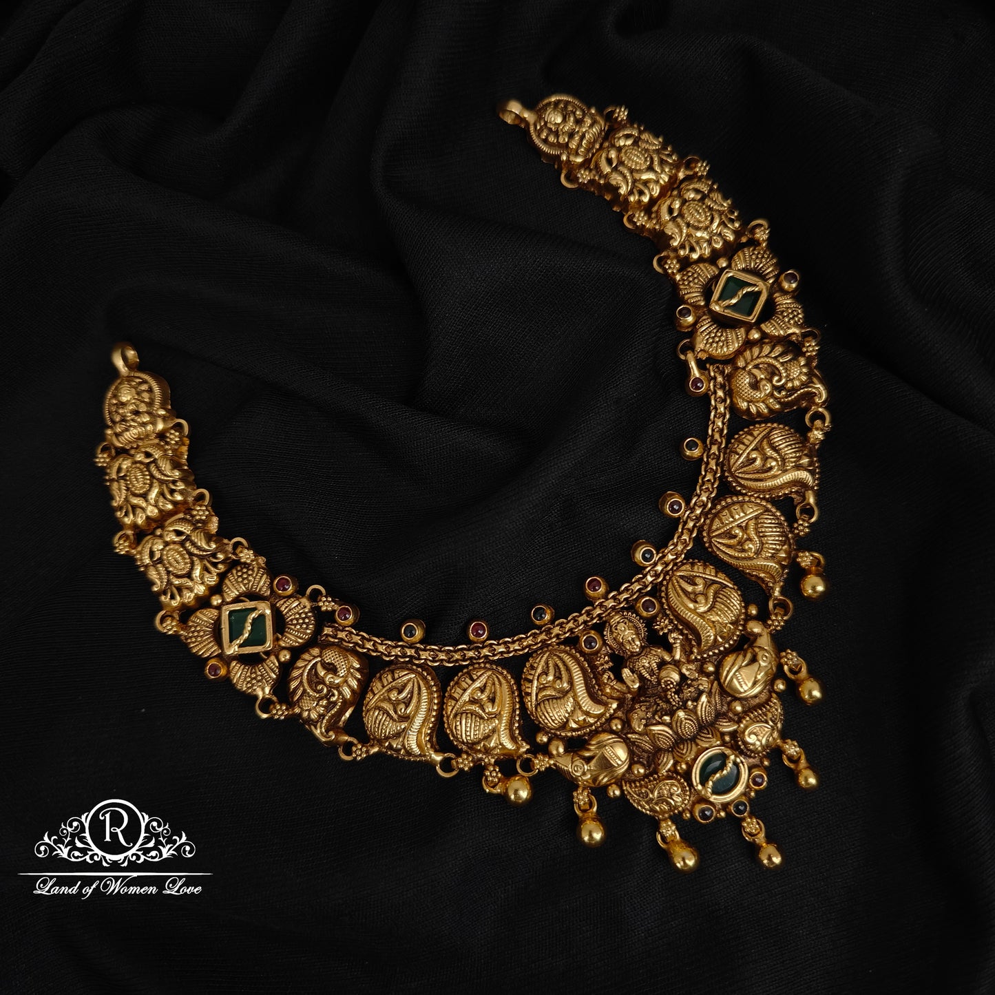 92.5-SILVER LAKSHMI DEVI NECKLACE-RCM1547