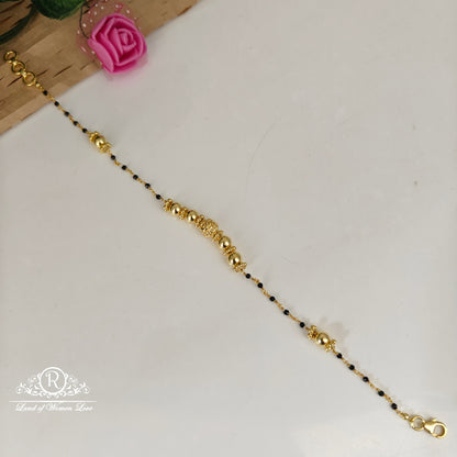 92.5-SILVER BLACK BEADS BARCELET-RCNJ037