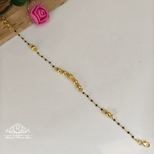 92.5-SILVER BLACK BEADS BARCELET-RCNJ037