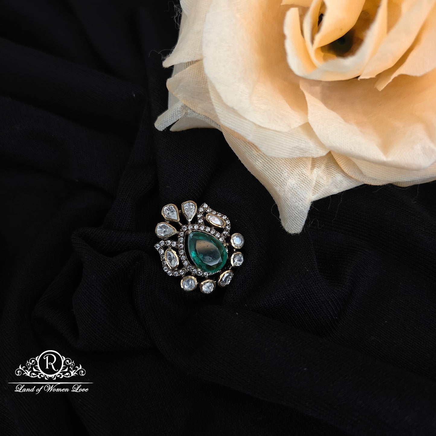 92.5 Silver Mossinate Side Locket -RCMJ280