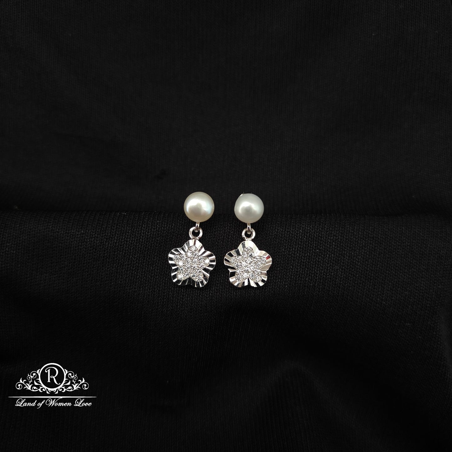92.5 SILVER PEARL EARRINGS-RCG325