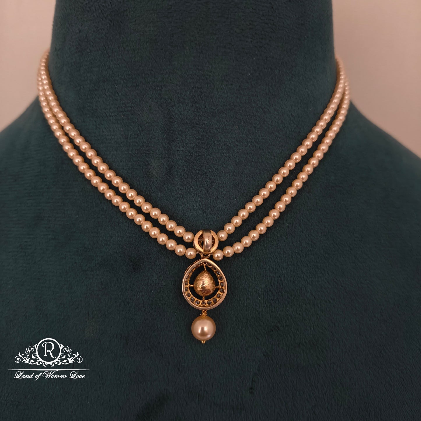 92.5 SILVER BEADS CHAIN WITH MOSSINATE LOCKET -RCH1253