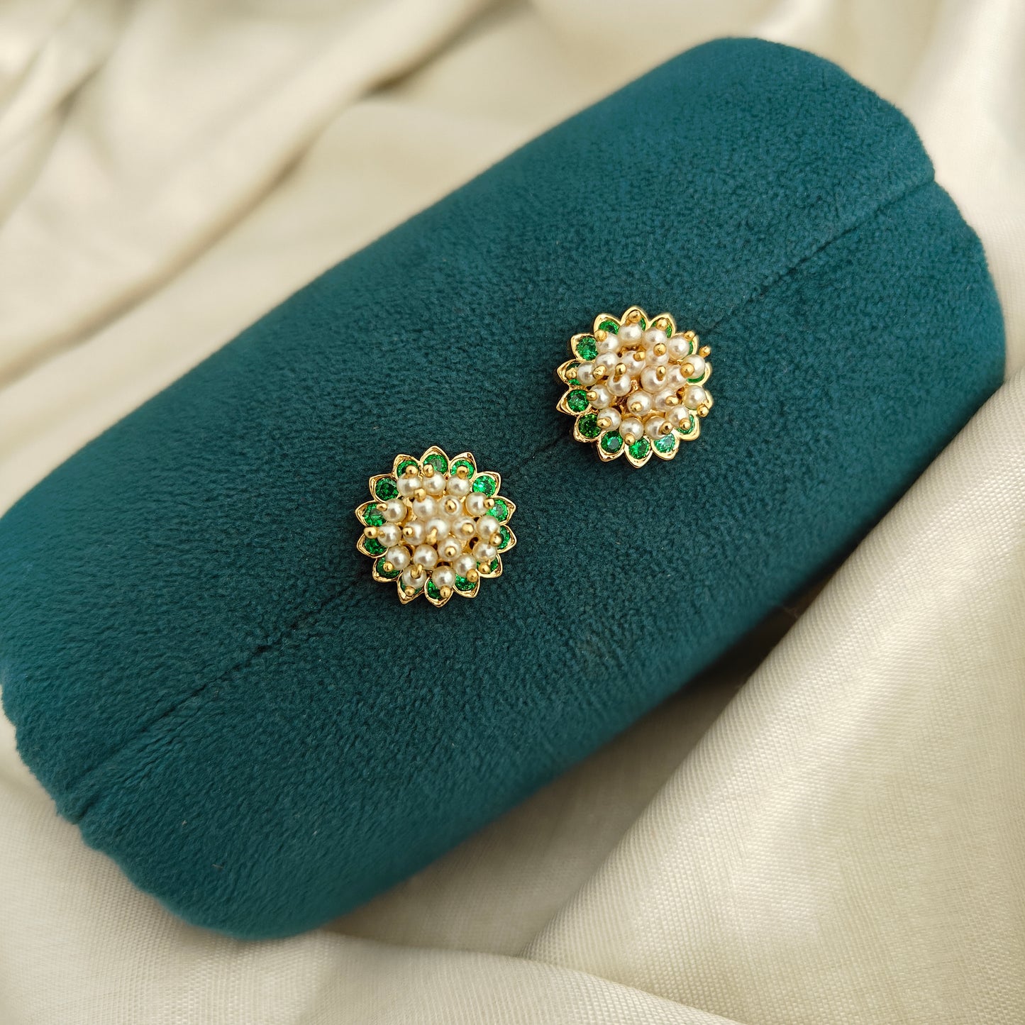 92.5 silver earrings hand made jewellery and green stones -RCK347