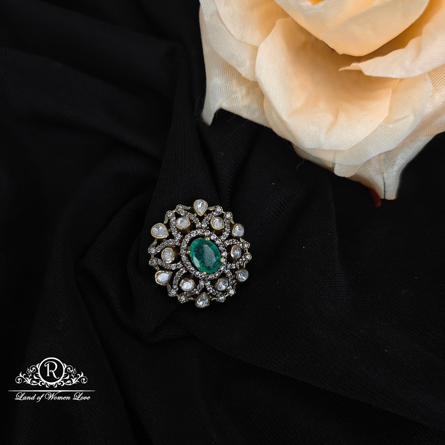 92.5 Silver Mossinate Side Locket -RCMJ283