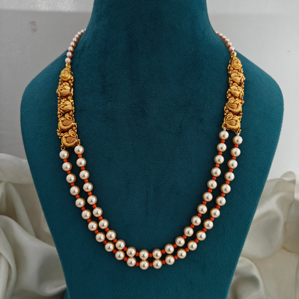 92.5-silver-with-gold-polish-pearl with sided peacock pendant haram-RCH1354