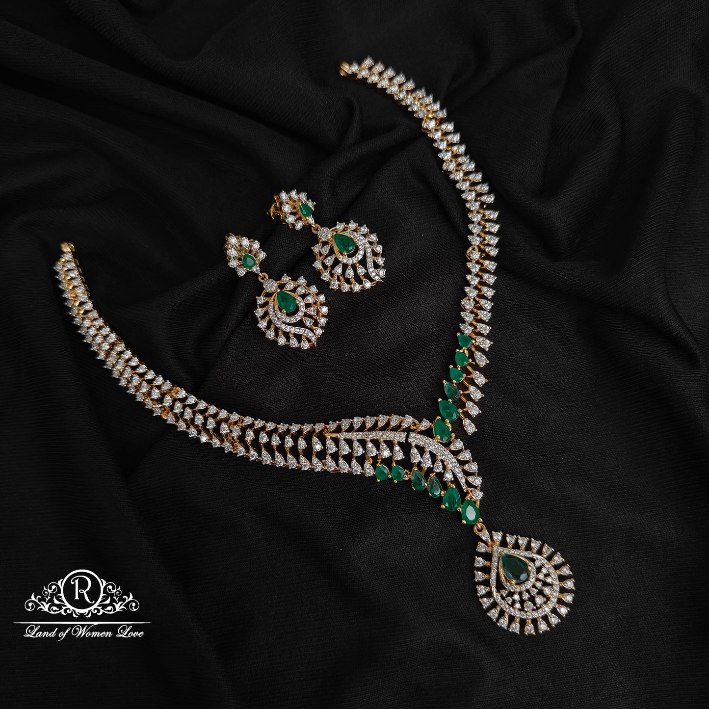 92.5-SILVER DIAMOND FINISHING NECKLACE WITH EARRINGS-RCZ1087