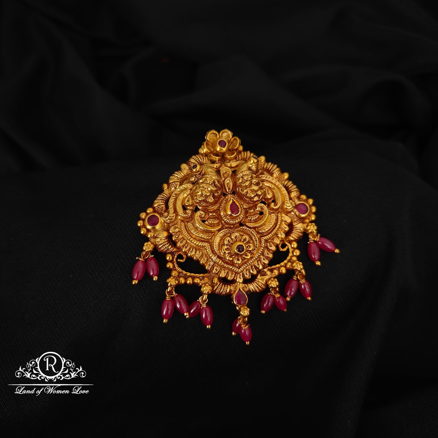 92.5-SILVER LAKSHMI DEVI PENDANT-RCZ977