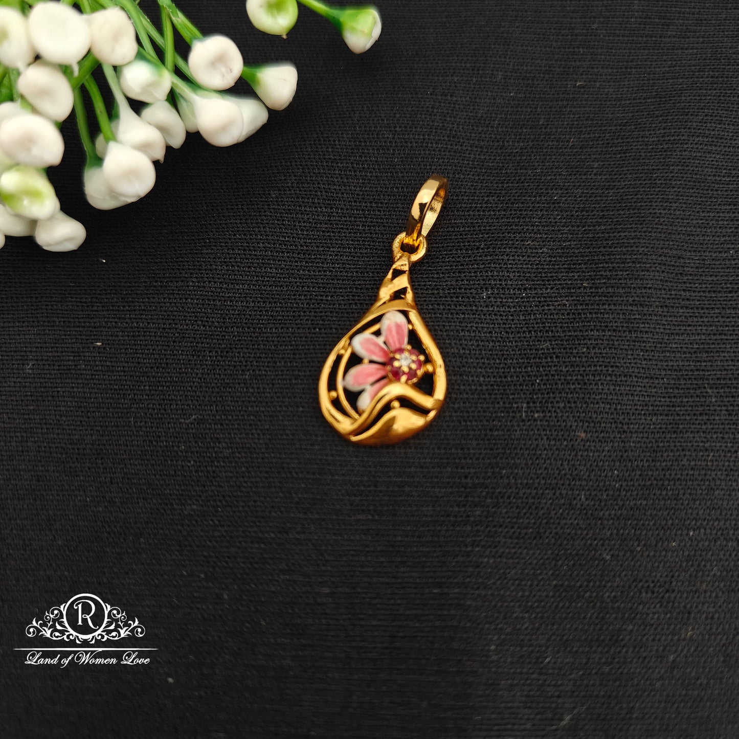 92.5 Silver Flower Locket-RCR086