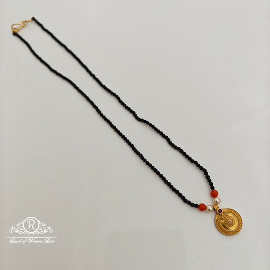 92.5 Silver with gold polish black beads RCH1288