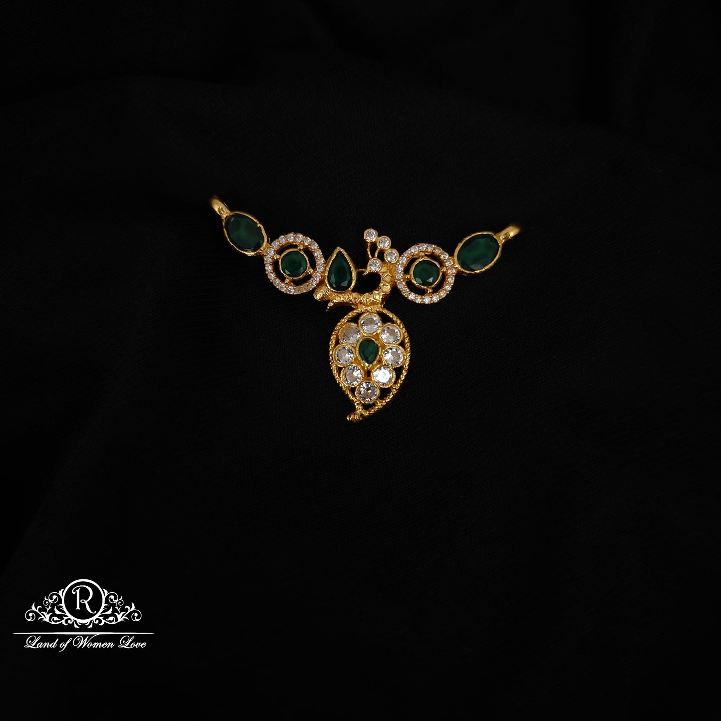 92.5  SILVER PEACOCK DESGIN GREEN BEADS MALA LOCKET -RCM1381