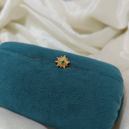 92.5 Silver flower design with green stone nosepin-RCR100