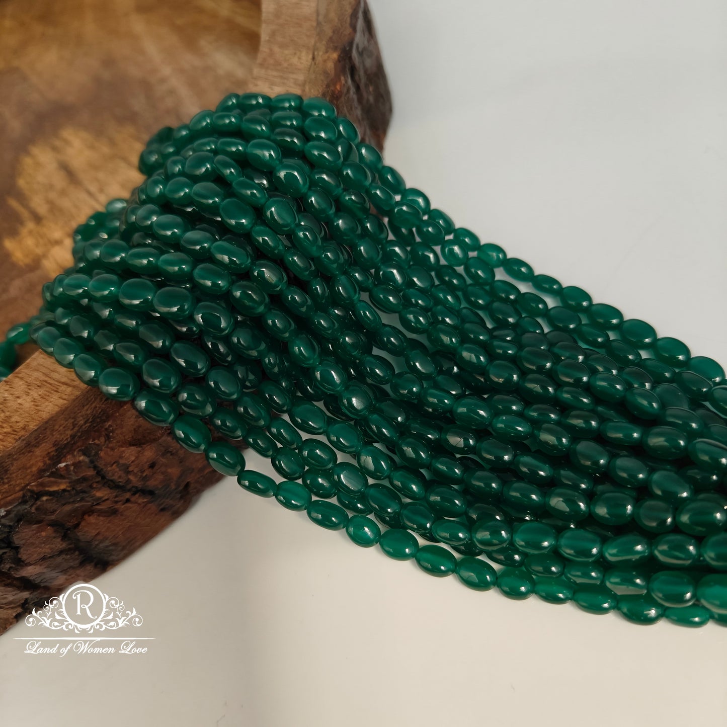 EMERALD OVAL SHAPE BEADS-RCMR23