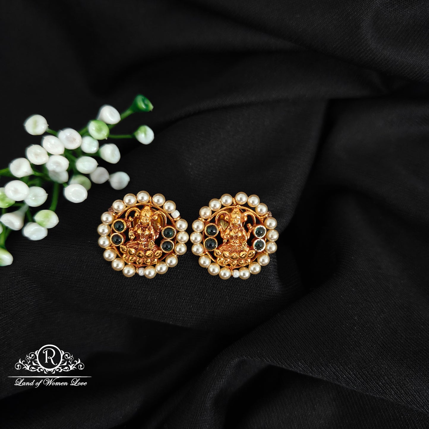 92.5 SILVER LAKSHMI DEVI WITH PEARL ROUND STUDS-RCJR1078