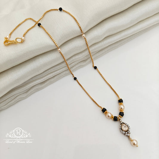 92.5 Silver with gold polish Black beads-RCH1286
